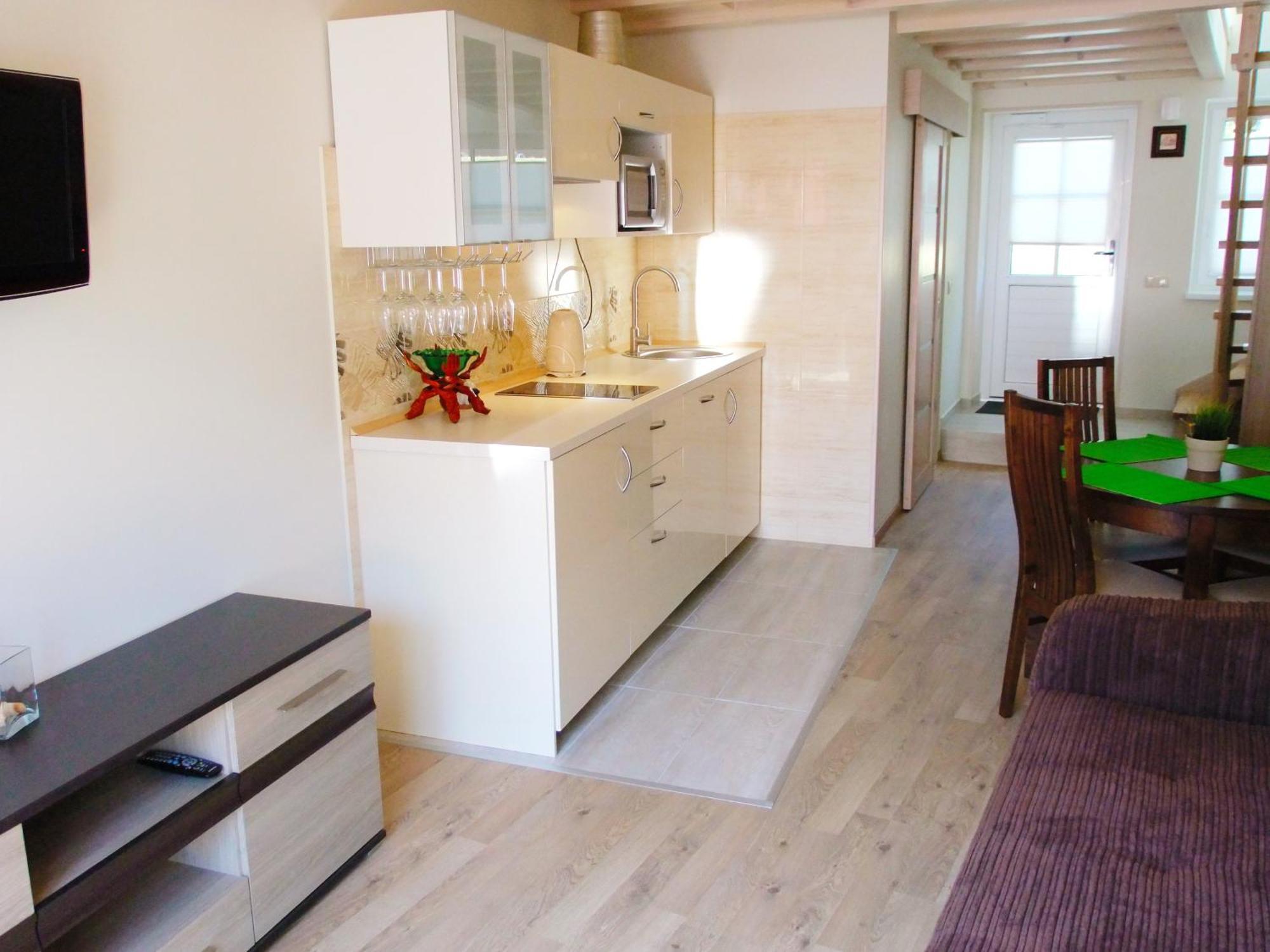Irinos Apartamentai นิดา ภายนอก รูปภาพ
